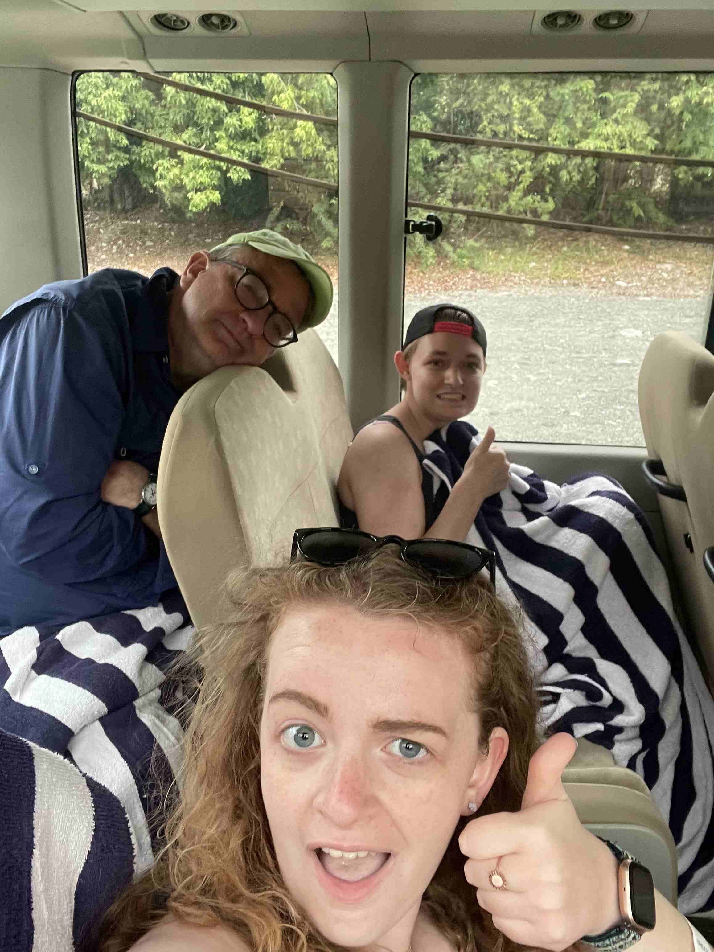 2022-05-18 DR bus.jpg